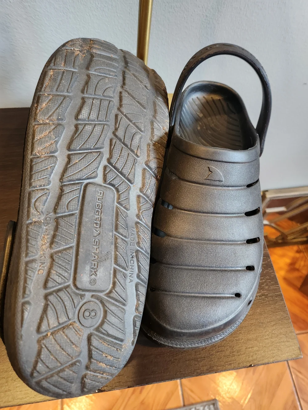 Casual Black Slip-On Clog Sandals/Water Shoes